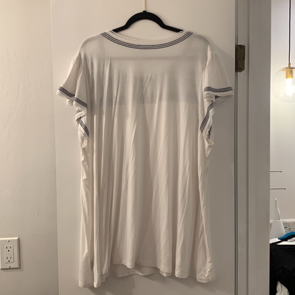 Torrid Flutter Sleeve Super Soft Top with Embroidery Detail - Picture 5 of 5